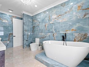 15995 Meadow Wood Drive, Wellington FL 33414