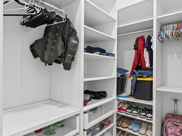 15995 Meadow Wood Drive, Wellington FL 33414