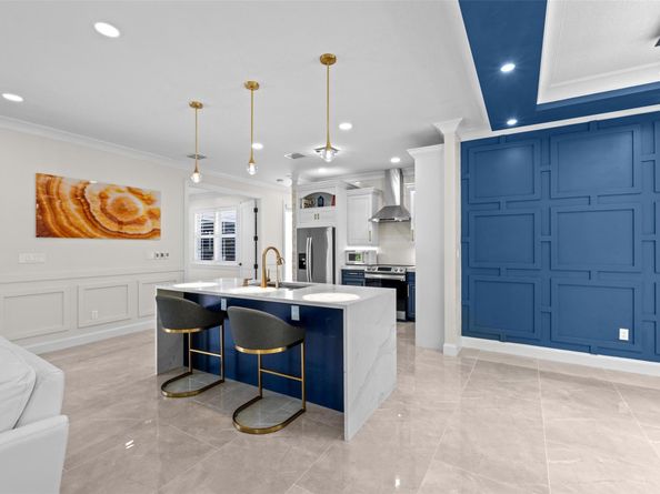 15995 Meadow Wood Drive, Wellington FL 33414