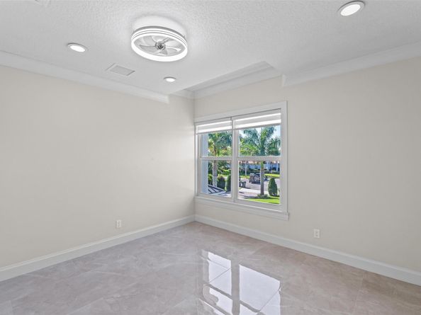 15995 Meadow Wood Drive, Wellington FL 33414