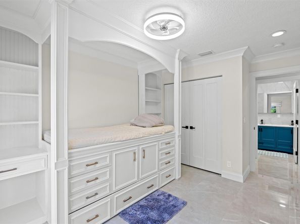 15995 Meadow Wood Drive, Wellington FL 33414