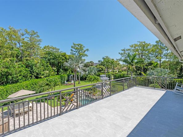 15995 Meadow Wood Drive, Wellington FL 33414