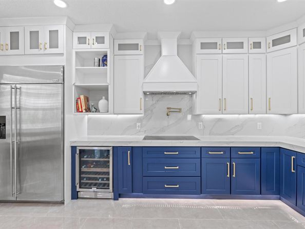 15995 Meadow Wood Drive, Wellington FL 33414