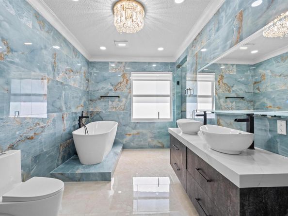 15995 Meadow Wood Drive, Wellington FL 33414