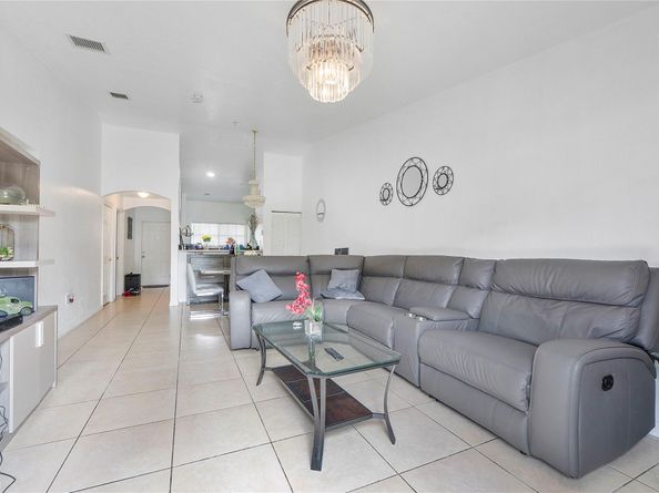 Undisclosed Address #FX-10538025, Pembroke Park FL 33023