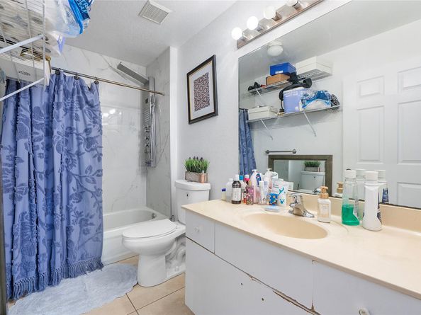 Undisclosed Address #FX-10538025, Pembroke Park FL 33023