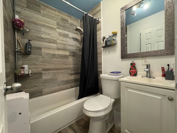 500 NE 59th St, Oakland Park FL 33334