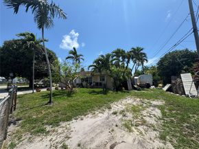 500 NE 59th St, Oakland Park FL 33334