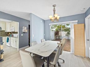 9302 SW 5th St B, Boca Raton FL 33428