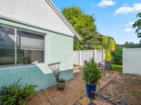 9302 SW 5th St B, Boca Raton FL 33428