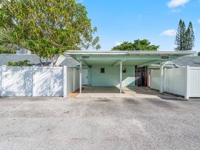 9302 SW 5th St B, Boca Raton FL 33428