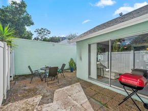 9302 SW 5th St B, Boca Raton FL 33428