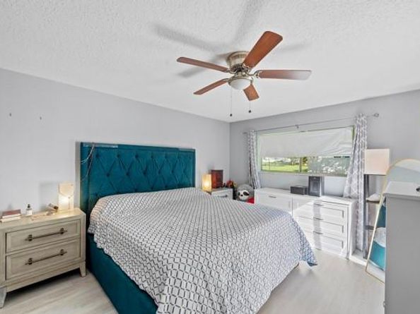 9302 SW 5th St B, Boca Raton FL 33428