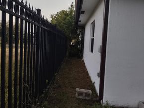 4819 SW 21st St, West Park FL 33023