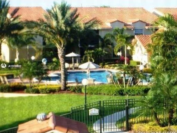 1239 SW 46th Avenue 906, Pompano Beach FL 33069