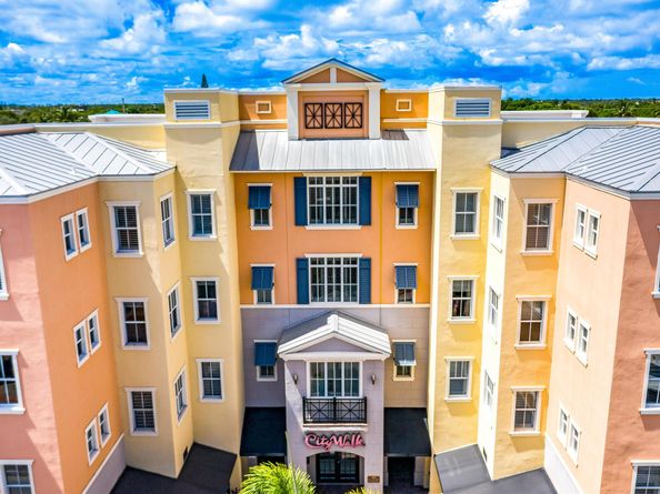 200 NE 2nd Avenue 211, Delray Beach FL 33444