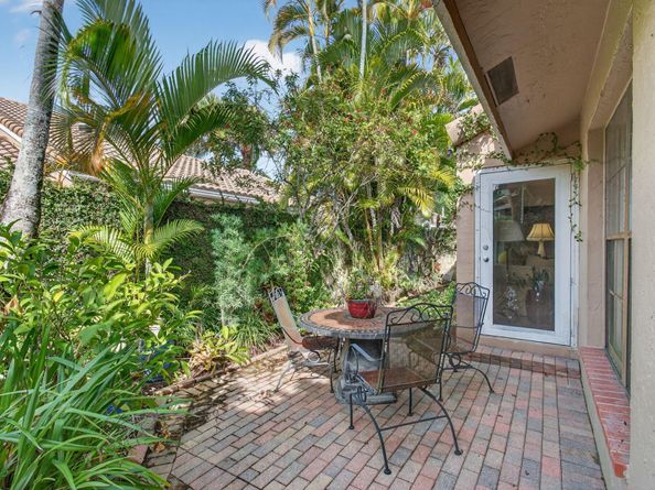 11083 Applegate Lane, Boynton Beach FL 33437