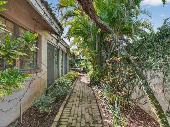 11083 Applegate Lane, Boynton Beach FL 33437