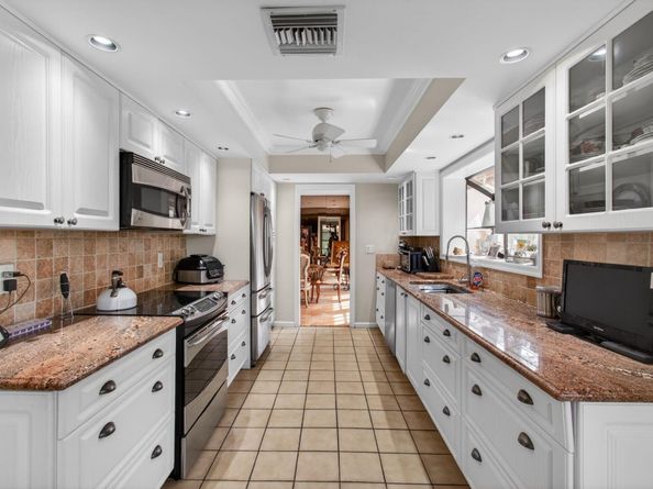 11083 Applegate Lane, Boynton Beach FL 33437