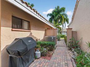 11083 Applegate Lane, Boynton Beach FL 33437