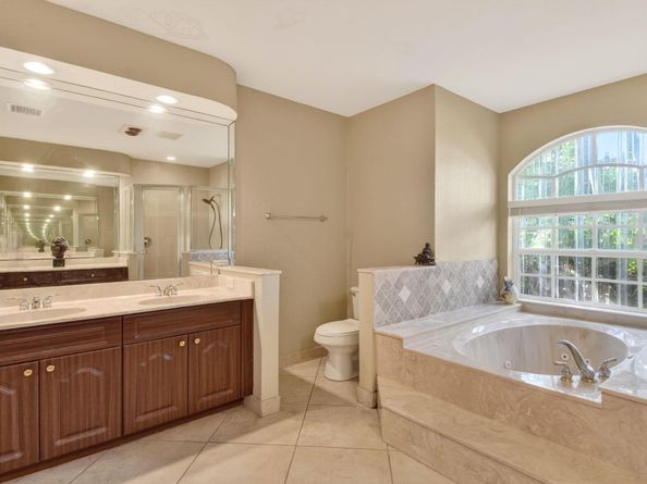 216 Cypress Trace, Royal Palm Beach FL 33411