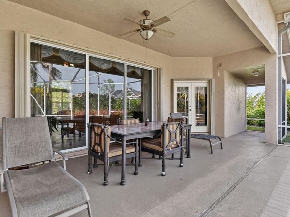 216 Cypress Trace, Royal Palm Beach FL 33411