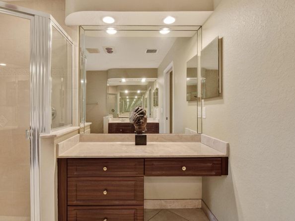 216 Cypress Trace, Royal Palm Beach FL 33411