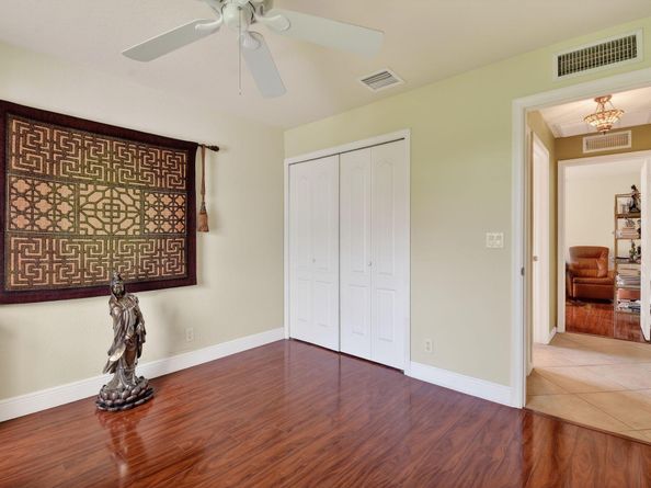 216 Cypress Trace, Royal Palm Beach FL 33411