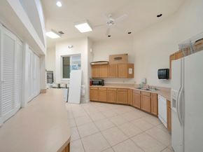 4746 SW 12th Pl, Deerfield Beach FL 33442