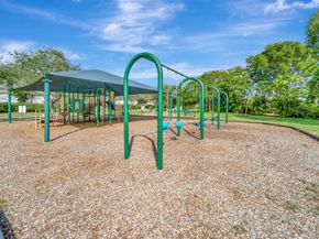 4746 SW 12th Pl, Deerfield Beach FL 33442