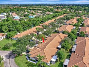 4746 SW 12th Pl, Deerfield Beach FL 33442