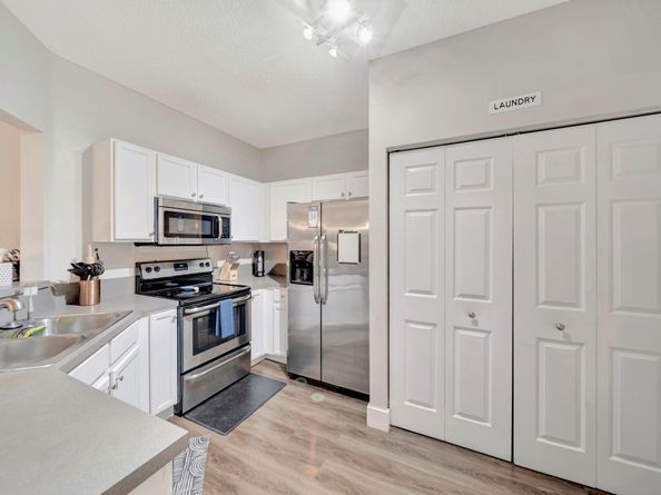 4746 SW 12th Pl, Deerfield Beach FL 33442