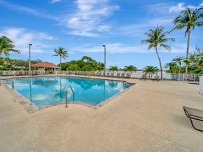 4746 SW 12th Pl, Deerfield Beach FL 33442
