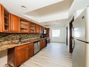 1351 SW 10th Ave, Deerfield Beach FL 33441