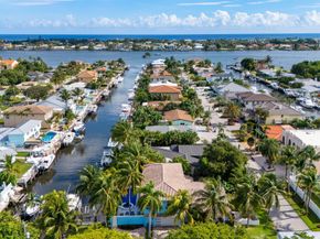 100 Neptune Drive, Hypoluxo FL 33462