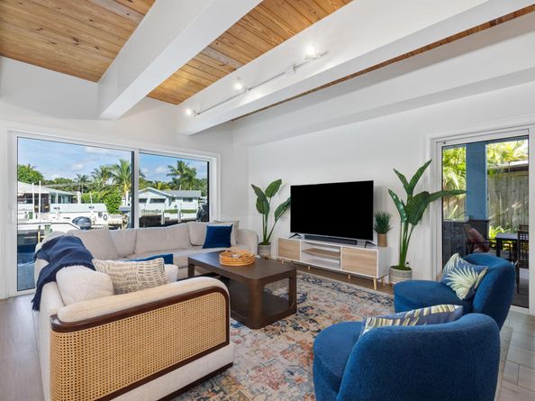 100 Neptune Drive, Hypoluxo FL 33462