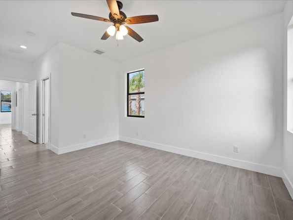 1580 W 32nd Street, Riviera Beach FL 33404