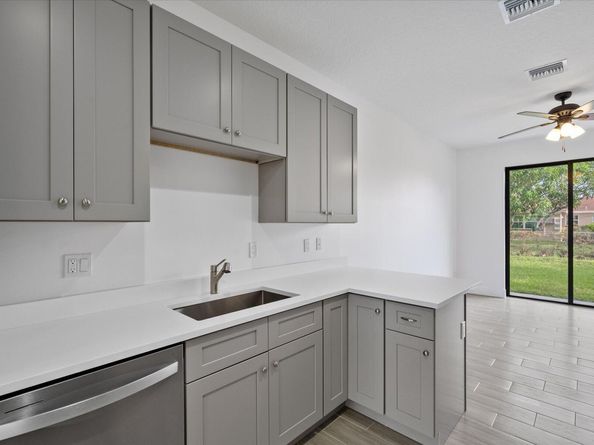 1580 W 32nd Street, Riviera Beach FL 33404