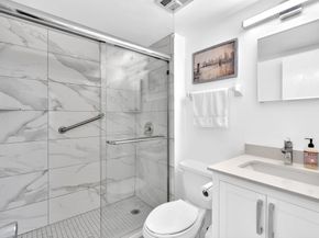 109 Royal Park Dr 2F, Oakland Park FL 33309