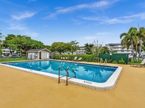 109 Royal Park Dr 2F, Oakland Park FL 33309