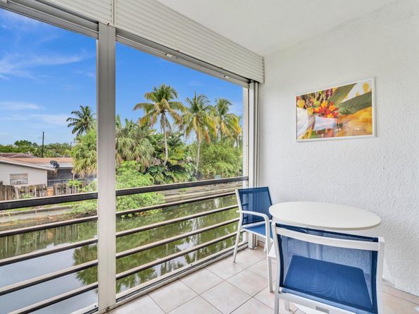 109 Royal Park Dr 2F, Oakland Park FL 33309