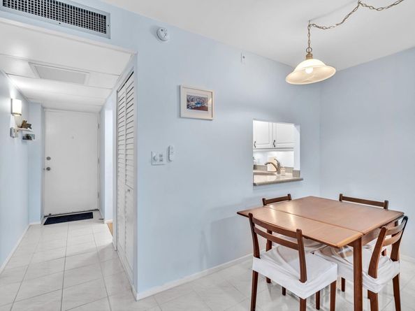 109 Royal Park Dr 2F, Oakland Park FL 33309