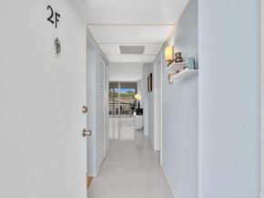 109 Royal Park Dr 2F, Oakland Park FL 33309