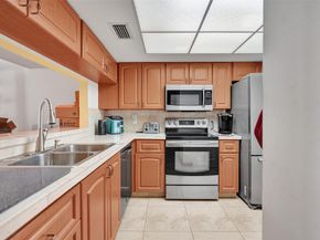 1400 NW 9th Avenue B13, Boca Raton FL 33486