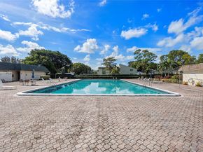4152 NW 90th Ave 206, Coral Springs FL 33065