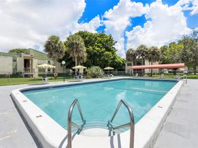 4152 NW 90th Ave 206, Coral Springs FL 33065