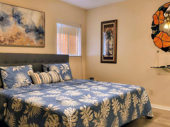 3178 Via Poinciana 102, Lake Worth FL 33467