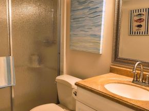 3178 Via Poinciana 102, Lake Worth FL 33467