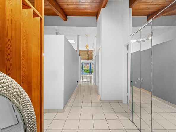 2679 S Parkview Dr 2679, Hallandale Beach FL 33009