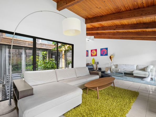 2679 S Parkview Dr 2679, Hallandale Beach FL 33009